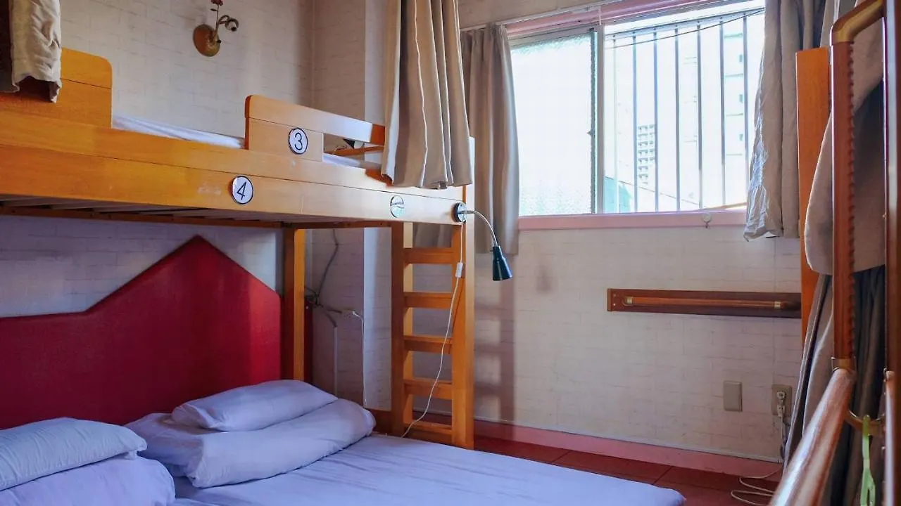 Hostel Peace House Suzunami Osaka Japan
